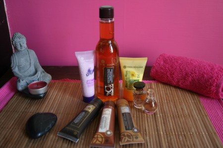 Nouvelle commande Yves Rocher... Parfums, huile de douche et soins pour les mains et le corps